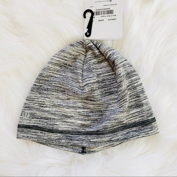 Run it out toque cmob Gray lululemon hat new - Picture 2 of 5